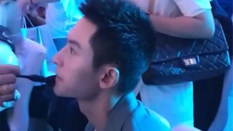 娱乐吃瓜女星牺牲,揭秘吃瓜女星背后的辛酸历程 第1张 娱乐吃瓜女星牺牲,揭秘吃瓜女星背后的辛酸历程 第1张